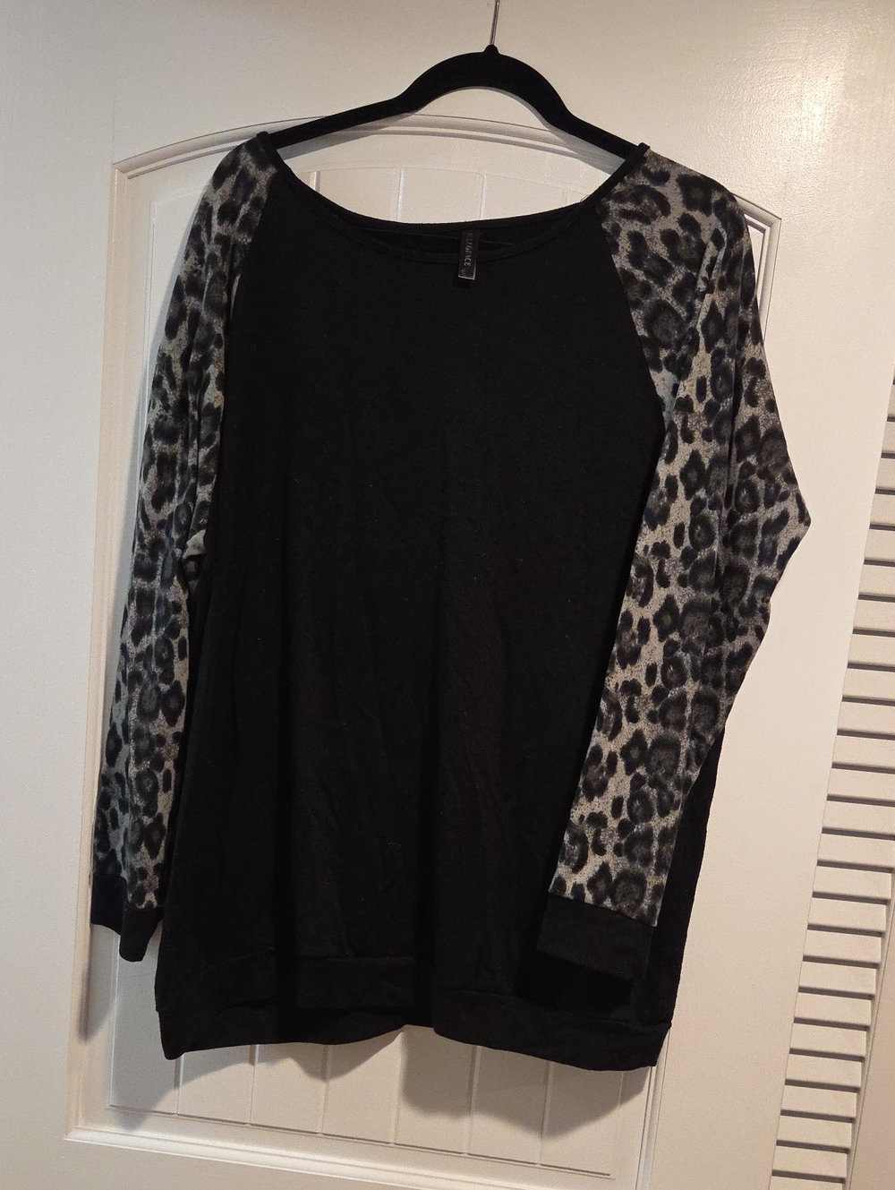 Allegrace Long Sleeves Leopard Print Patchwork Blouse Black & Gray 18W